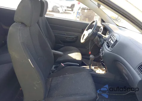 2010 Hyundai Accent Gs from USA, damaged, VIN KMHCM3AC4AU161775